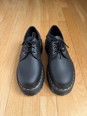 Like new Dr Martens 1461 Platforms